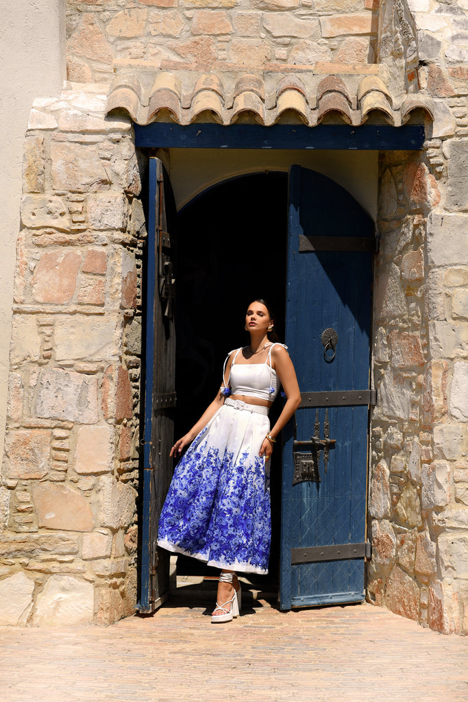 JOANNA ECONOMOU DESIGNS, @joannaeconomoudesigns fashion designer resort and luxury wear occasion linen set Leona colour white delicate blue flowers print Cyprus island